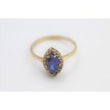 9ct gold marquise gemstone ring 3.4 grams gross