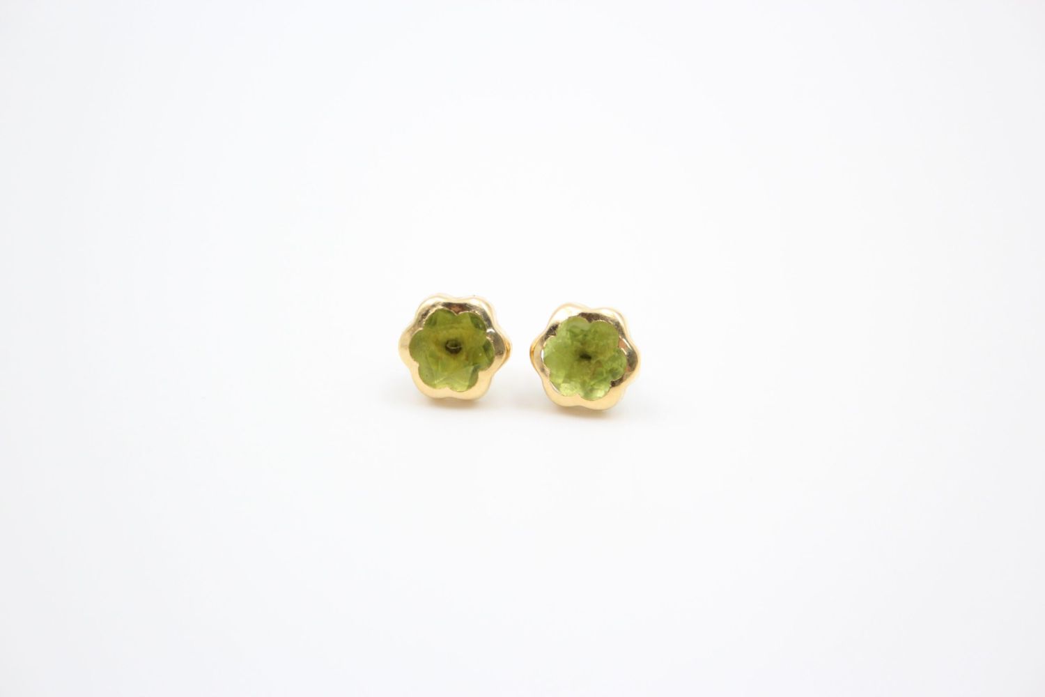 2 x 9ct gold gemstone stud earrings 1.6 grams gross - Image 2 of 10
