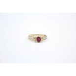 9ct Gold ruby & diamond detail dress ring 2 grams gross