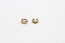 9ct gold stylized hug hoop earrings 3.7 grams gross