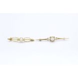 2 x 9ct gold single pearl bar brooches 3.6 grams gross