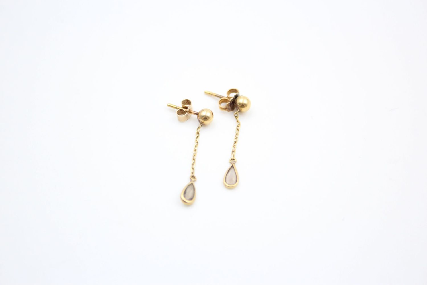 3 x 9ct gold gemstone stud earrings 2.9 grams gross - Image 8 of 11