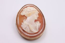 9ct Gold frame shell cameo brooch 7.1 grams gross