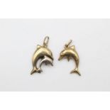 2 x 9ct gold dolphin pendants 1.1 grams gross