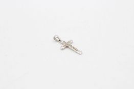 9ct White gold diamond detail cross pendant 1.5 grams gross