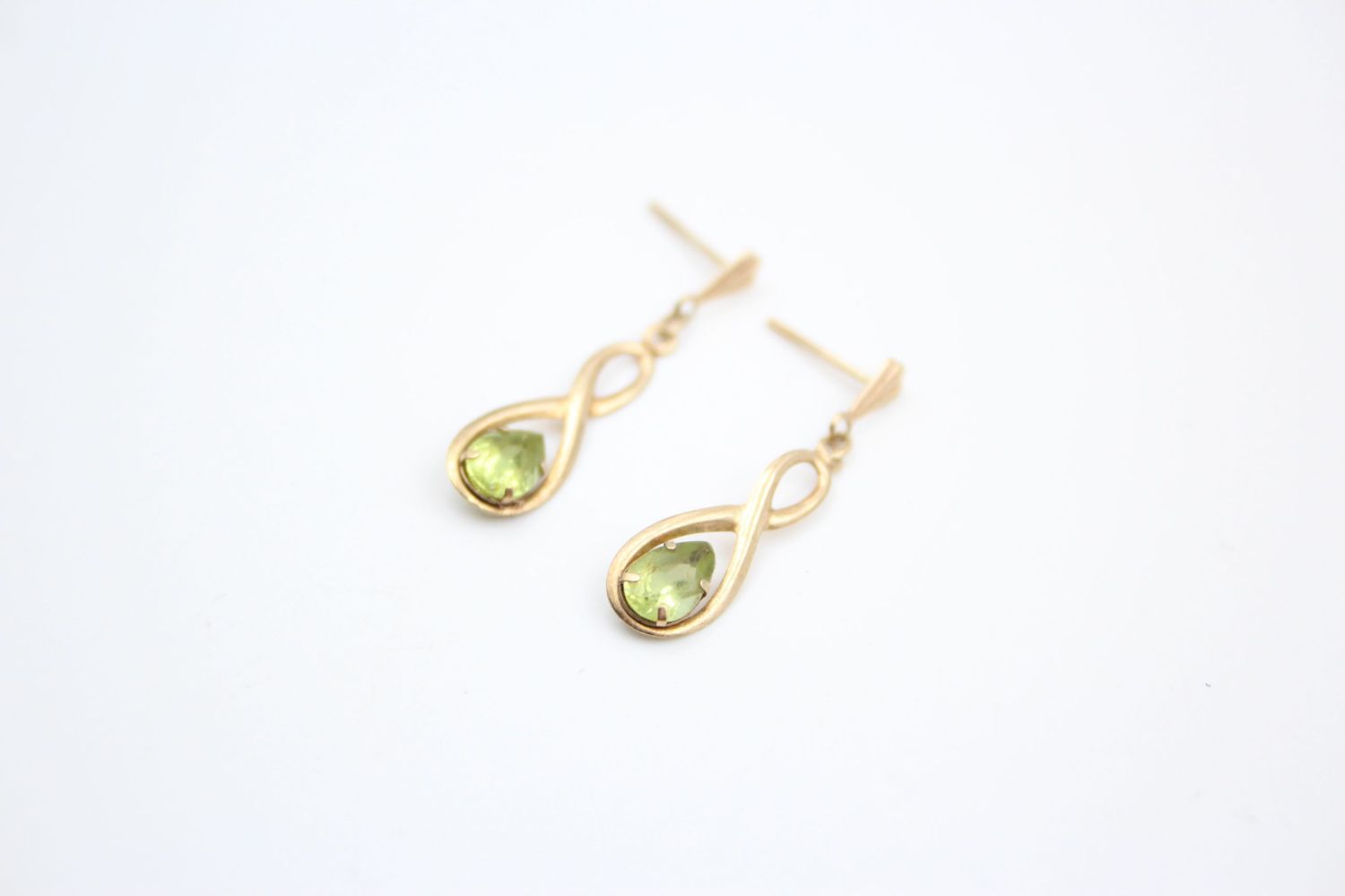 3 x 9ct gold gemstone earrings 1.9 grams gross - Image 9 of 11