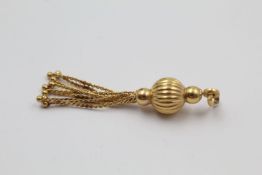 vintage 9ct gold articulated tassel pendant / charm 1.7 grams gross