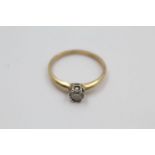 9ct Gold solitaire diamond ring 2 grams gross