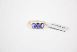 18ct gold tanzanite trilogy ring 2.9 grams gross