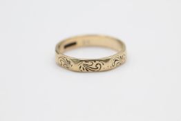 vintage 9ct gold engraved scrolling design band ring 2.3 grams gross