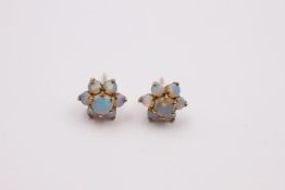 9ct Gold opal floral cluster stud earrings 1.3 grams gross