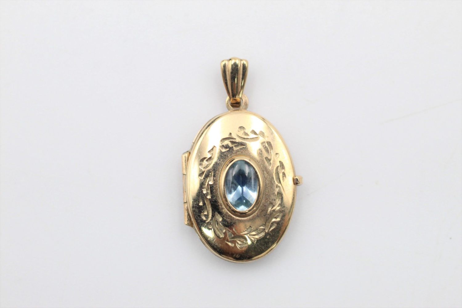 2 x 9ct Gold locket pendants inc. gemstone, mum 3.2 grams gross - Image 2 of 7