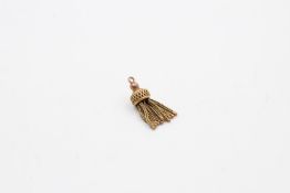 10ct gold antique tassel pendant charm 2.9 grams gross