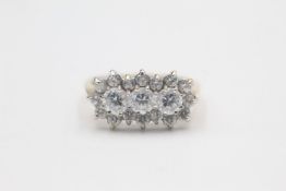 14ct gemstone cluster ring 3.4 grams gross