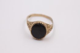 vintage 9ct gold black onyx signet ring 2.7 grams gross