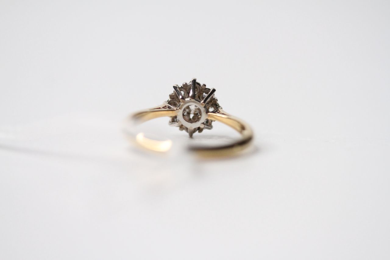 Diamond Flower Cluster Ring, stamped 18ct yellow gold, size P, 3.6g. - Image 3 of 3