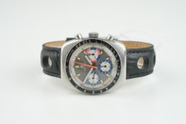 GENTLEMENS FELCA VALJOUX 726 CHRONOGRAPH WRISTWATCH, circular triple register dial with block hour