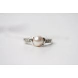 Pearl & Diamond Ring, 9ct white gold, size P, 2.7g.