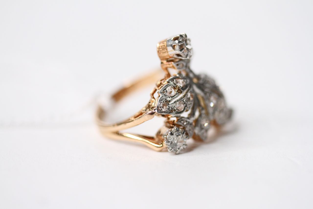 Diamond Leaf Ring, size N, 6.4g. - Image 2 of 4