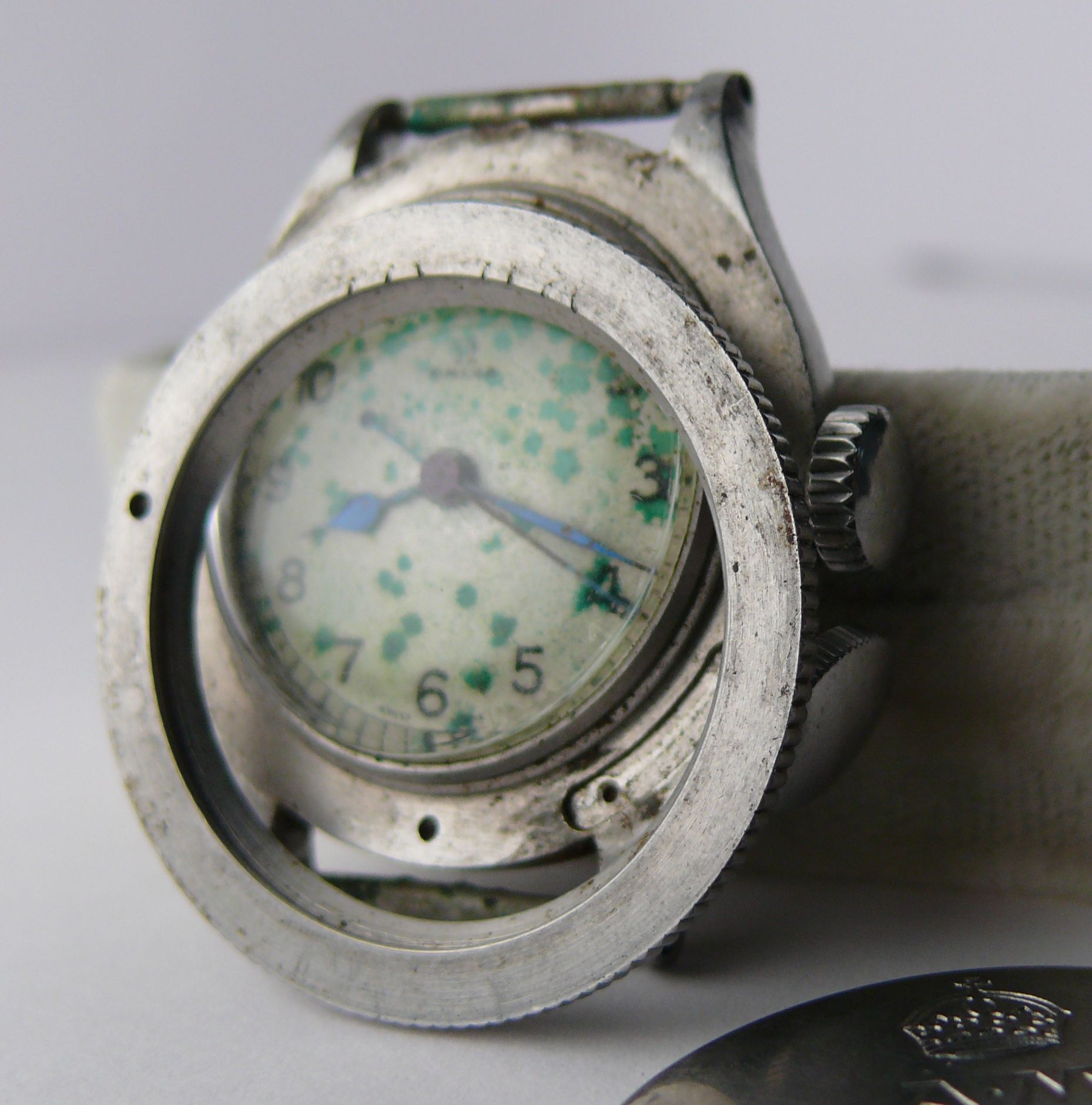 1940 WW2 Vintage Gents Omega RAF Weems Wristwatch Ref 6B 159. A very rare and collectable model, - Image 3 of 15