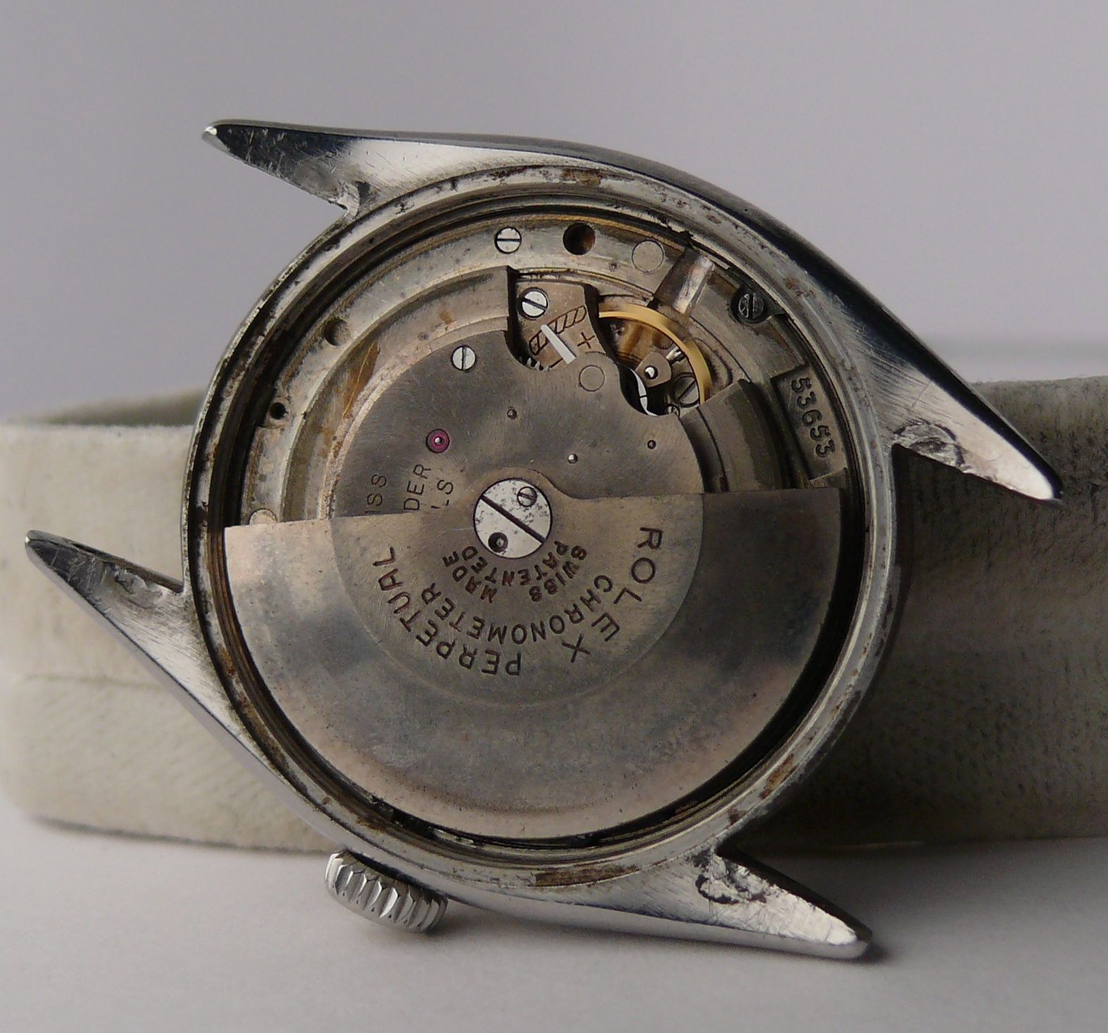 1950s Vintage Rolex Pre Explorer Wristwatch ref 6098. Original dial seems to have been restored - Image 14 of 17