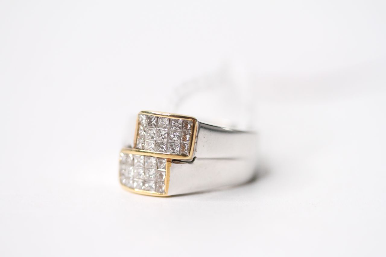Princess Cut Diamond Ring, 18ct yellow & white gold, size M, diamond total 1.50ct, 11.2g. - Image 3 of 4