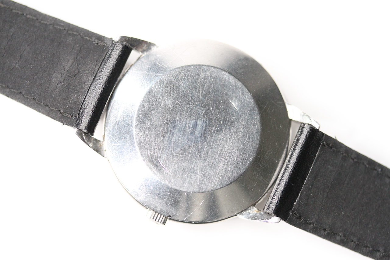 VINTAGE OMEGA AUTOMATIC BUMPER MOVEMENT REFERENCE 2398-1, circular sunburst silver dial with baton - Image 2 of 4