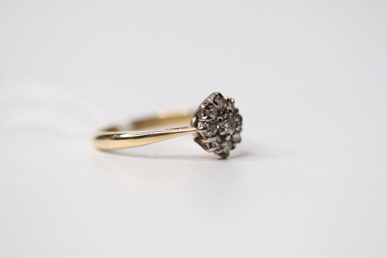 Diamond Flower Cluster Ring, stamped 18ct yellow gold, size P, 3.6g. - Image 2 of 3