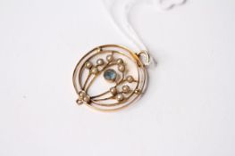 Aquamarine & Pearl Pendant, approximately 23mm, 9ct yellow gold, 1.6g.