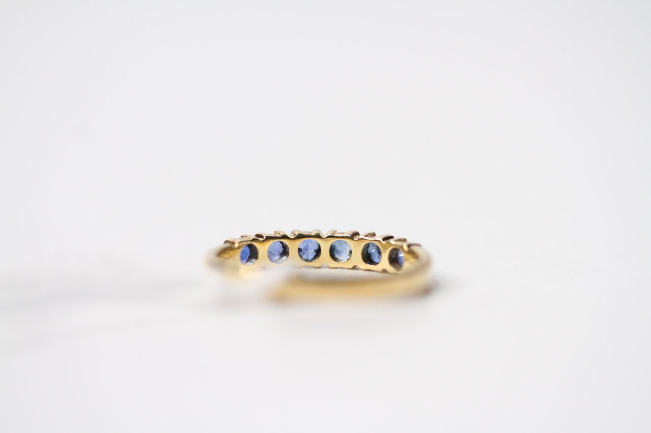 6 Stone Sapphire Ring, stamped 18ct yellow gold, G 1235, size N1/2. - Image 3 of 3