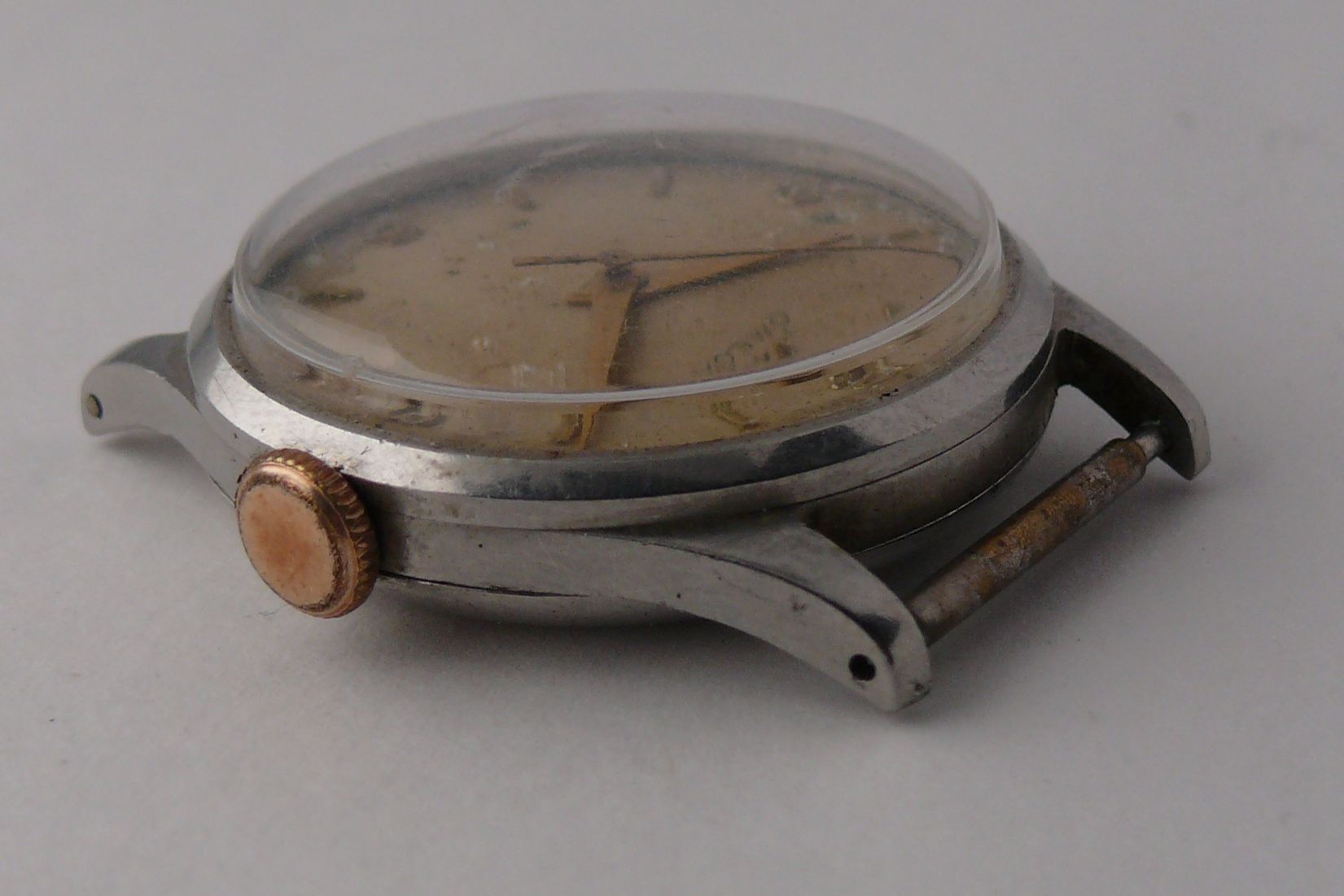 Vintage Gents Omega Manual Wind 30T2 Wristwatch. Please note this watch does not currently work - Image 2 of 8