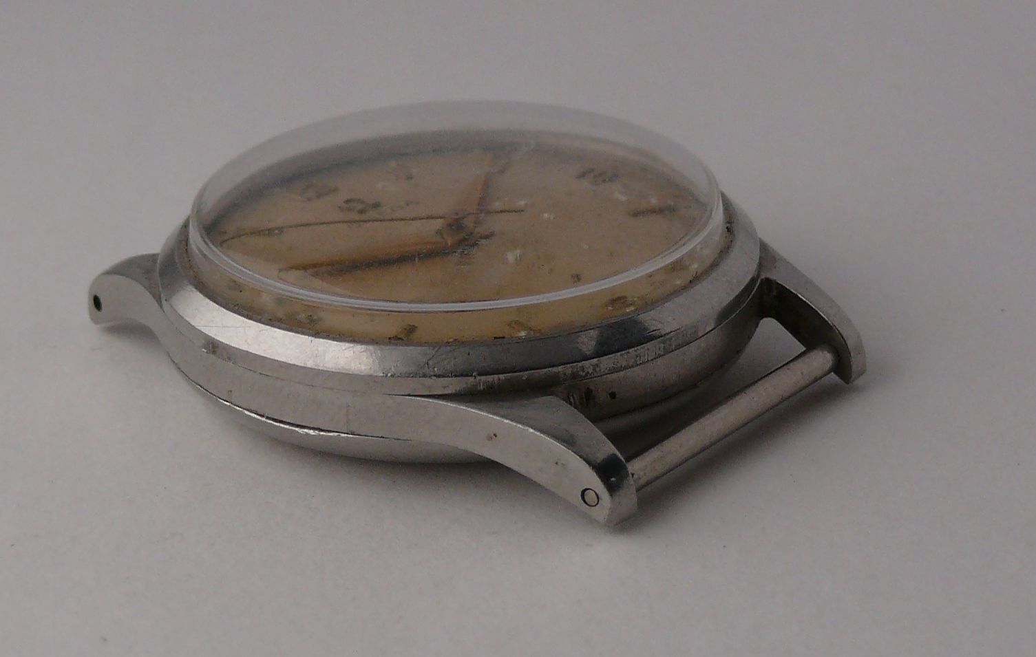 Vintage Gents Omega Manual Wind 30T2 Wristwatch. Please note this watch does not currently work - Image 3 of 8