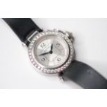 18CT CARTIER PASHA DIAMOND BEZEL WRIST WATCH, circular sunburst silver dial with baton and arabic