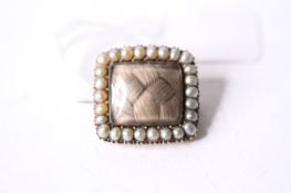 Georgian Pearl & Hair Brooch, 21 x 19mm.