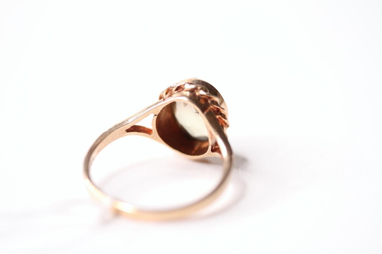 Quartz Ring, stamped 9ct yellow gold, size Q, 3.06g. - Image 2 of 2