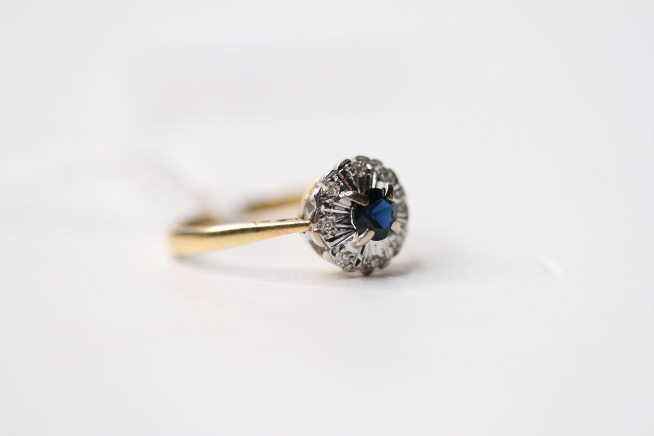 Sapphire & Diamond Ring, stamped 18ct yellow gold, size M, 2.8g. - Image 2 of 4