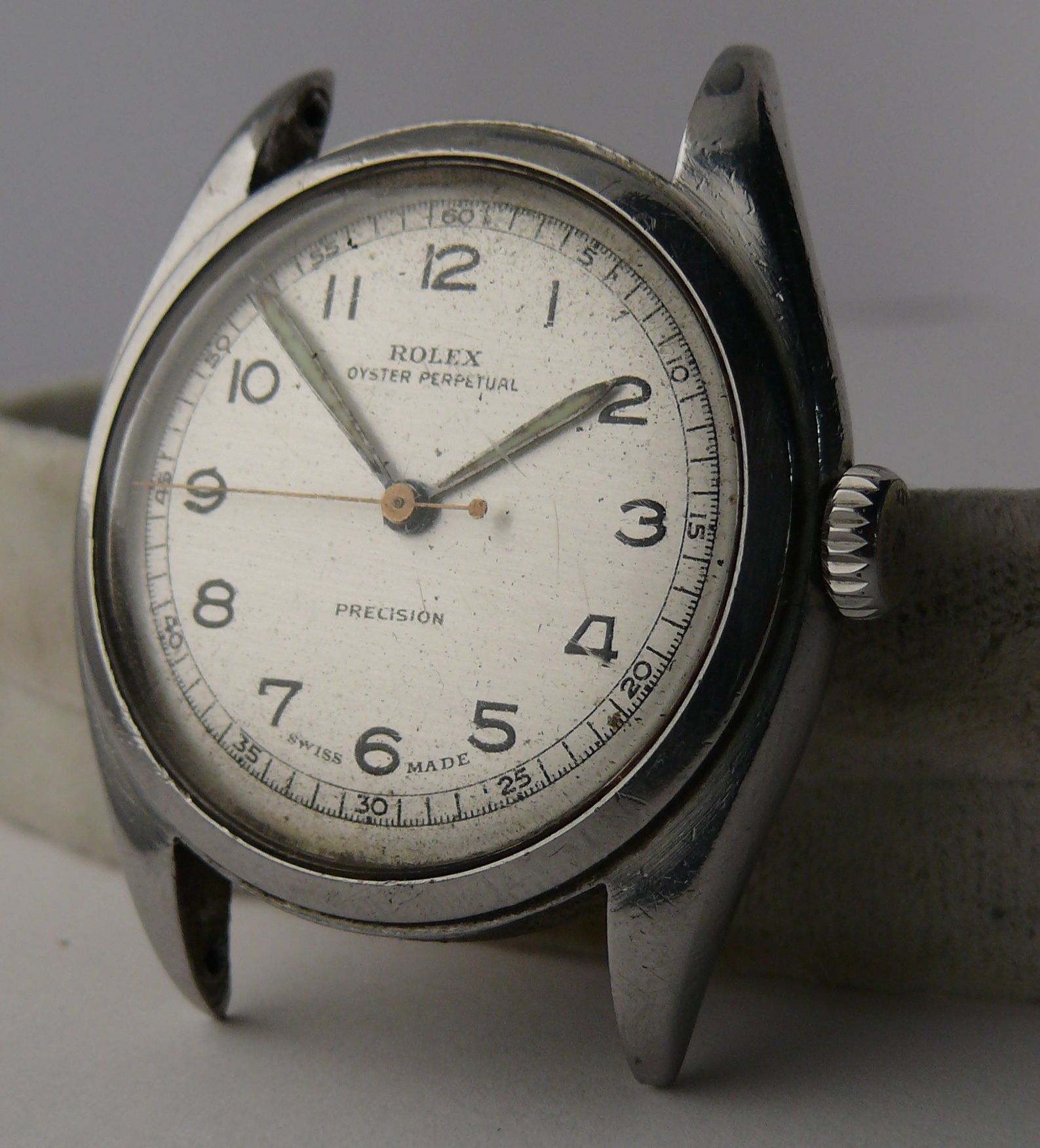 1950s Vintage Rolex Pre Explorer Wristwatch ref 6098. Original dial seems to have been restored - Image 9 of 17