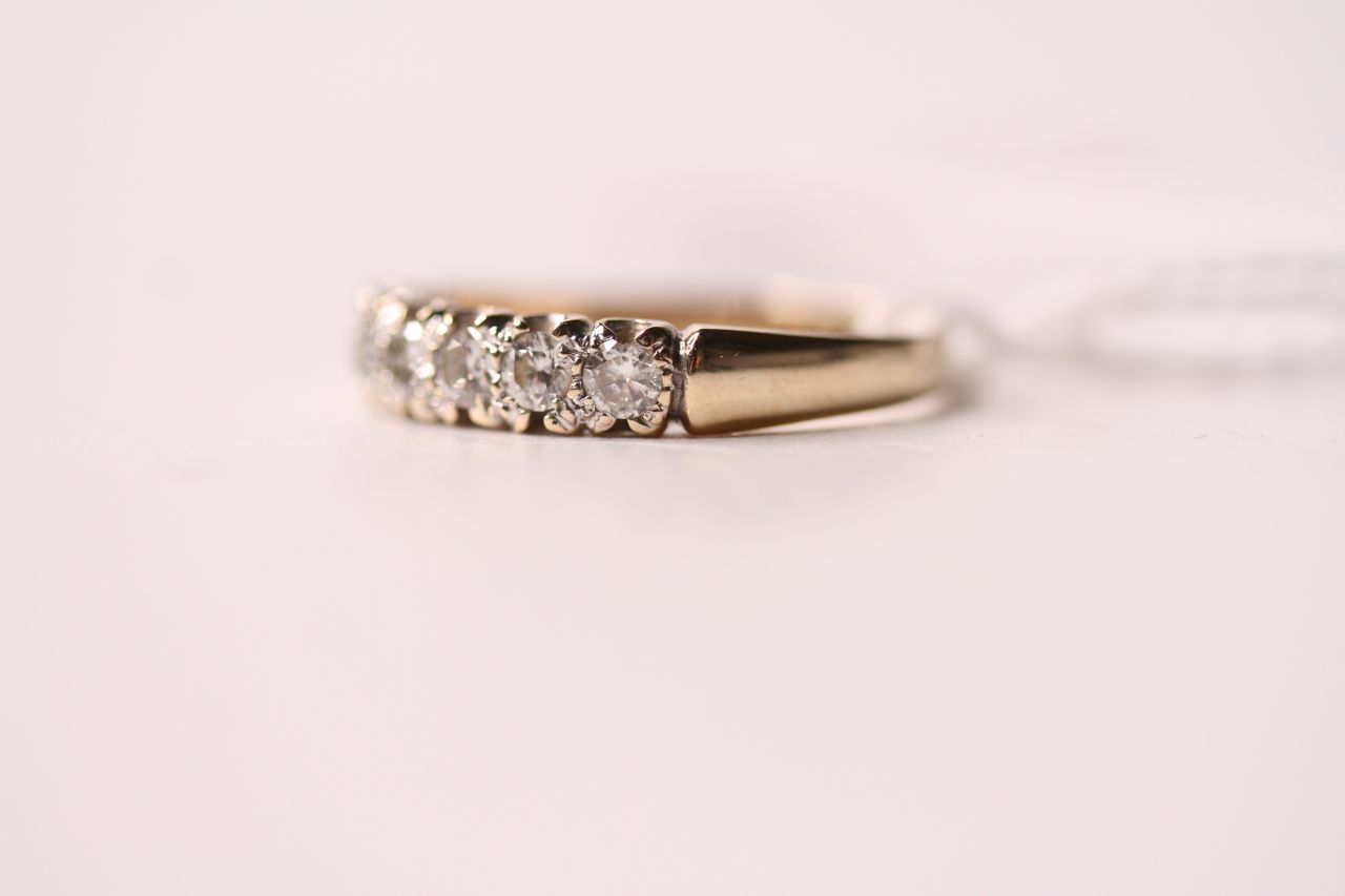 7 Stone Diamond Ring, 9ct yellow gold, size Q, 2g. - Image 3 of 4