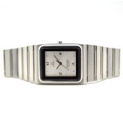 GENTLEMAN'S OMEGA CONSTELLATION MANHATTAN QUARTZ, REF. 197.0001, CIRCA. 1982, rectangular silver