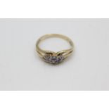 9ct gold diamond & gemstone ring (2g)