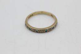9ct gold diamond & emerald half eternity ring (1.6g)