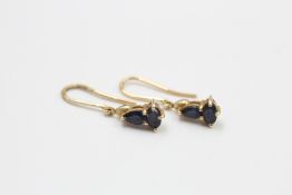 14ct gold vintage sapphire french wire drop earrings (2g)