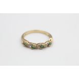 9ct gold diamond & emerald half eternity ring (2g)