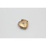 9ct gold diamond flush set heart locket pendant (1.4g)