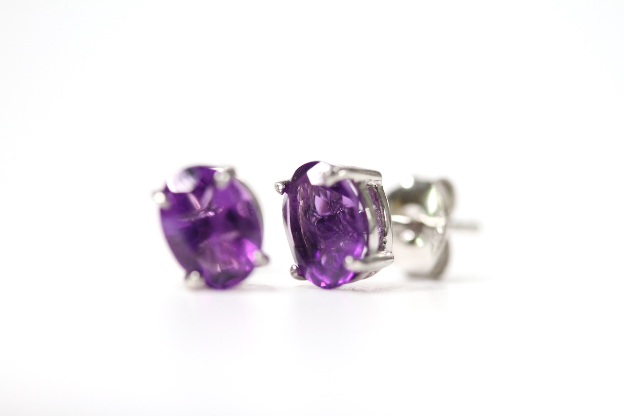 Pair of amethyst silver studs - Image 2 of 2