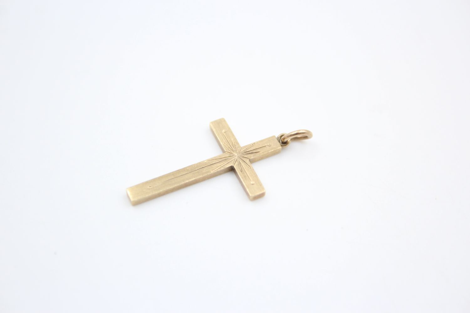 3 x 9ct gold cross pendants 3.7 grams gross - Image 7 of 11