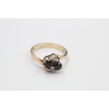 9ct gold diamond & sapphire ring (2.1g)