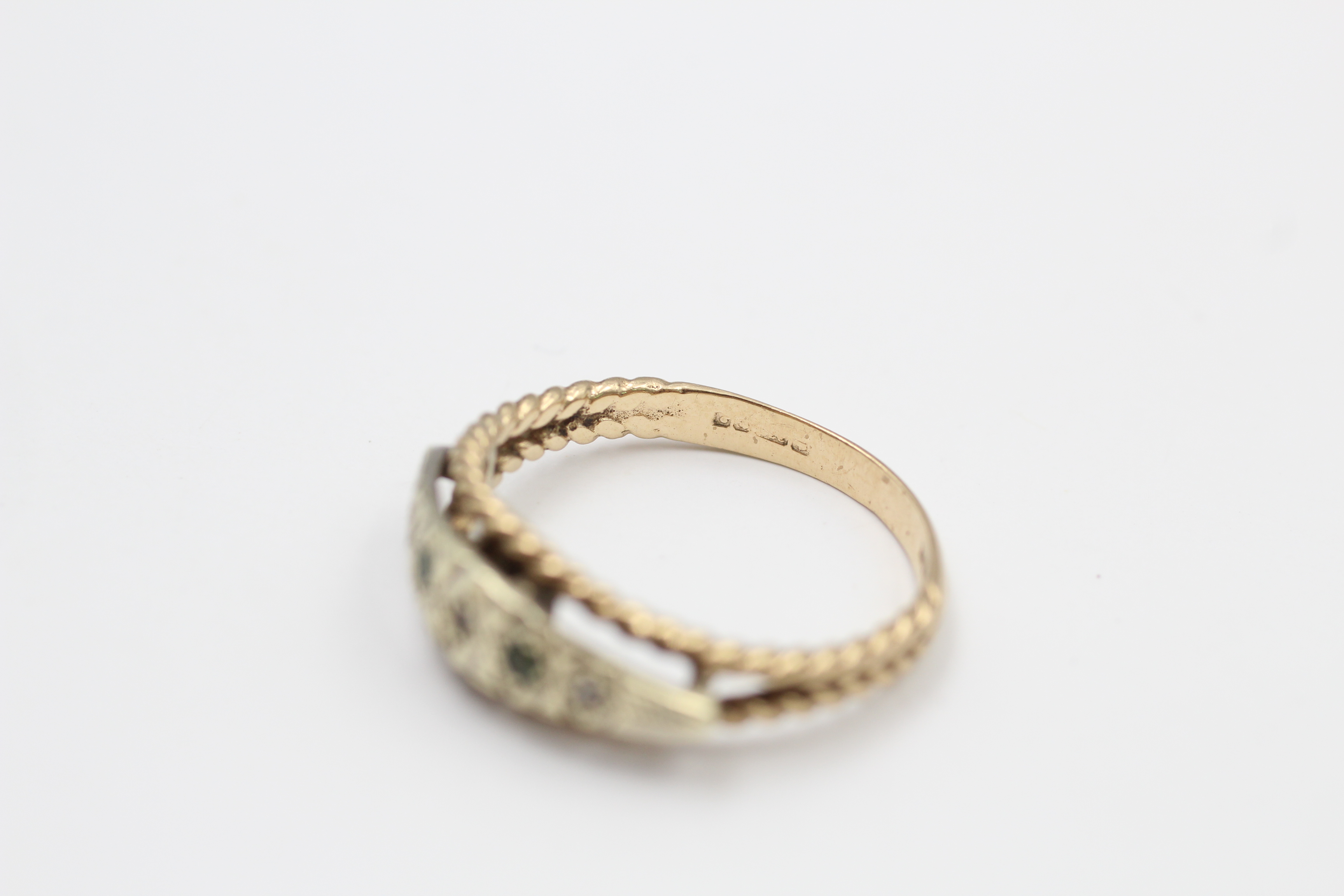 9ct gold emerald & diamond rope twist five stone ring (2.8g) - Image 3 of 5