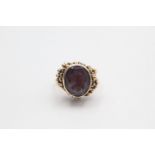 14ct garnet ornate statement ring 3.8 grams gross