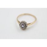 9ct gold vintage tanzanite & diamond halo ring (2.5g)